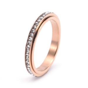 Venta al por Mayor de Fábrica de Anillos de Acero Inoxidable para Hombre y Mujer, con Incrustaciones de Circonia Cúbica, Anillos Giratorios Modernos Chapados en Oro - Product Image 5