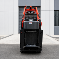 Chargeuse compacte sur chenilles à moteur diesel durable, machine stable et compacte pour le chargement de matériaux de construction et l'excavation sur site