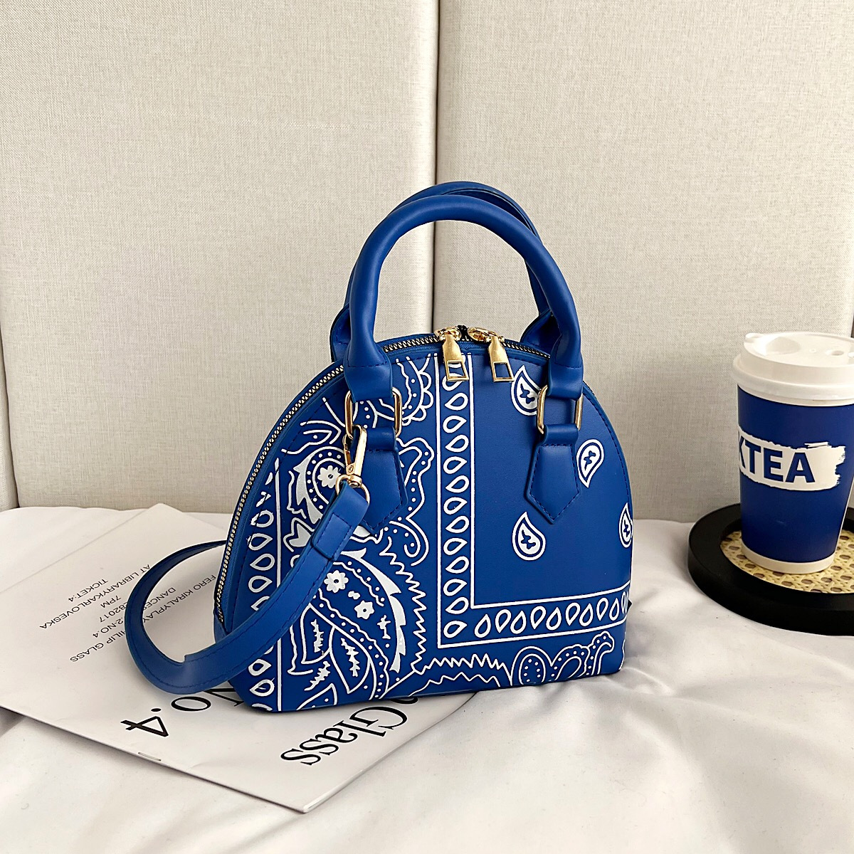 Borsa blu