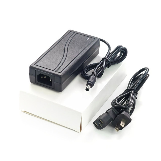 Universal Desktop Power Adapter 12V6A 24V2A 3A 5A 8A 10A AC Adapter LED Light Strip Monitoring Display 50/60Hz 1A Output Laptop