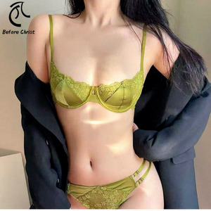 Set <span class=keywords><strong>Reggiseno</strong></span> e Slip in Raso Floreale <span class=keywords><strong>con</strong></span> Pizzo, Sexy ed Elegante, Mezza Coppa <span class=keywords><strong>con</strong></span> <span class=keywords><strong>Ferretto</strong></span>, Leggermente Imbottito, Spalline Sottili, Taglie 32-38, 4 Colori - Product Image 1
