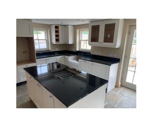 Granite <span class=keywords><strong>noir</strong></span> Galaxy pour comptoirs préfabriqués en pierre naturelle, dalles, plans <span class=keywords><strong>de</strong></span> <span class=keywords><strong>travail</strong></span> et carreaux - Product Image 1