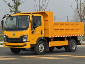 Camion <span class=keywords><strong>benne</strong></span> mini 4 tonnes Dongfeng 4x2 180HP Euro 3, camion léger basculant <span class=keywords><strong>pour</strong></span> le transport de marchandises à <span class=keywords><strong>vendre</strong></span> - Product Image 3