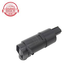 Pompa Spray Acqua BV6117K624AA BV6117K624AB BV6117K624AC 1791580 BV6Z17664D CV6Z17664A per <span class=keywords><strong>Ford</strong></span> Focus 12 <span class=keywords><strong>Berlina</strong></span> - Product Image 3