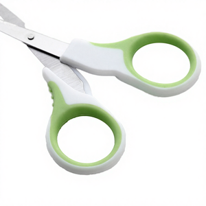 Tijeras para Uñas de Bebé Portátiles de Acero Inoxidable, con Hoja Recta y Duradera, Ideales para Manicura y Recorte de Cejas, Más Vendidas - Product Image 4