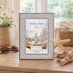 กรอบรูปเบลตรามี 4x6 นิ้ว โลหะชุบเงิน ลายดอกเดซี่ ผลิตในอิตาลี - Product Image 2