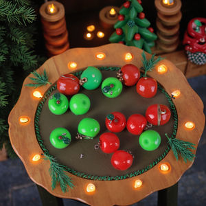 Rouge vert réaliste alimentaire Mini 3D résine pomme bricolage fruits breloques avec crochet pour bijoux boucle d'oreille <span class=keywords><strong>magasin</strong></span> jouet réveillon de noël décoration - Product Image 1