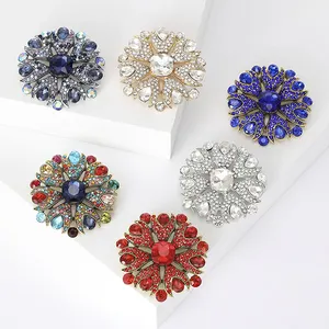 Rhinestone Vintage Flower Brooches For Women Wedding Brooch Dress Party Coat Elegant Crystal Flower Pins Blossom Brooch