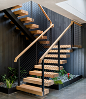 VIKO Villa moderne dans la salle Style simple Escalier droit en bois brossé Mono Stringer