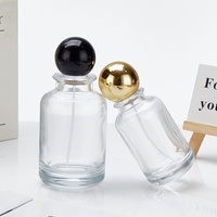 Flacons de parfum en verre en stock avec bouchons filetés et vaporisateurs à jet fin – Tailles 30ml/50ml/100ml – Chine