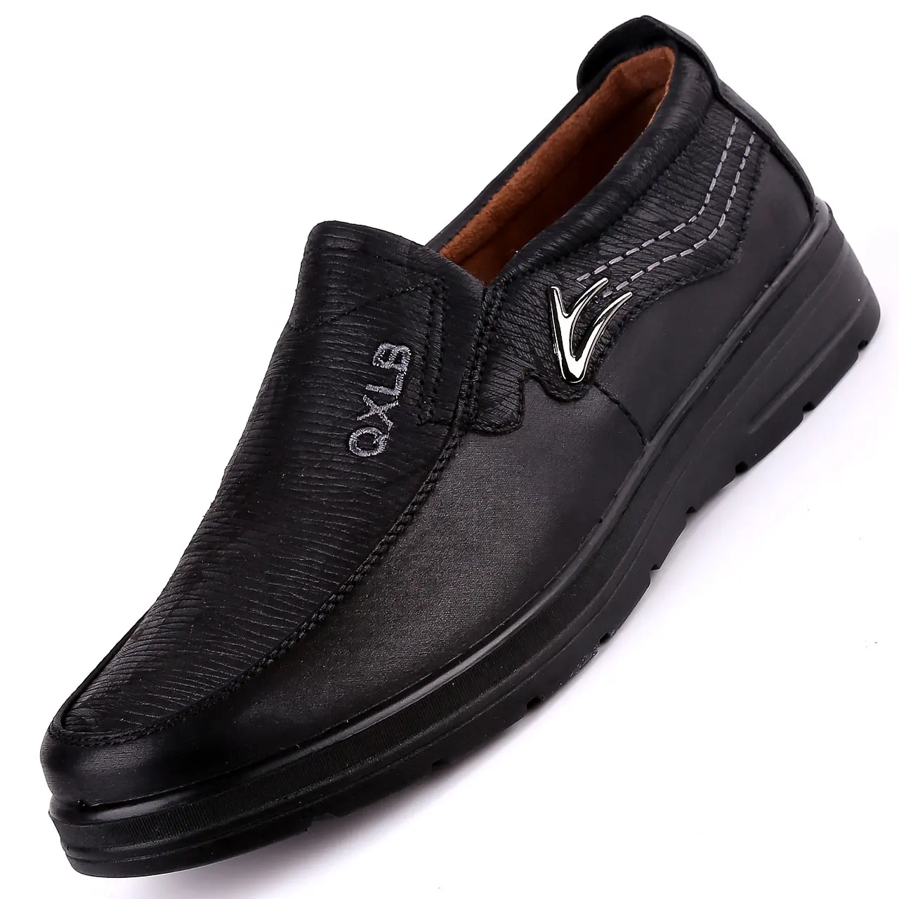 2024 नए फैशन कैजुअल जूते पुरुषों के जूते नरम एकमात्र आरामदायक पुरुषों के जूते