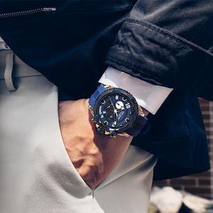 Montre multifonctionnelle pour homme, chronographe lumineux, montre à quartz, nouvelle montre sportive pour homme - Product Image 6