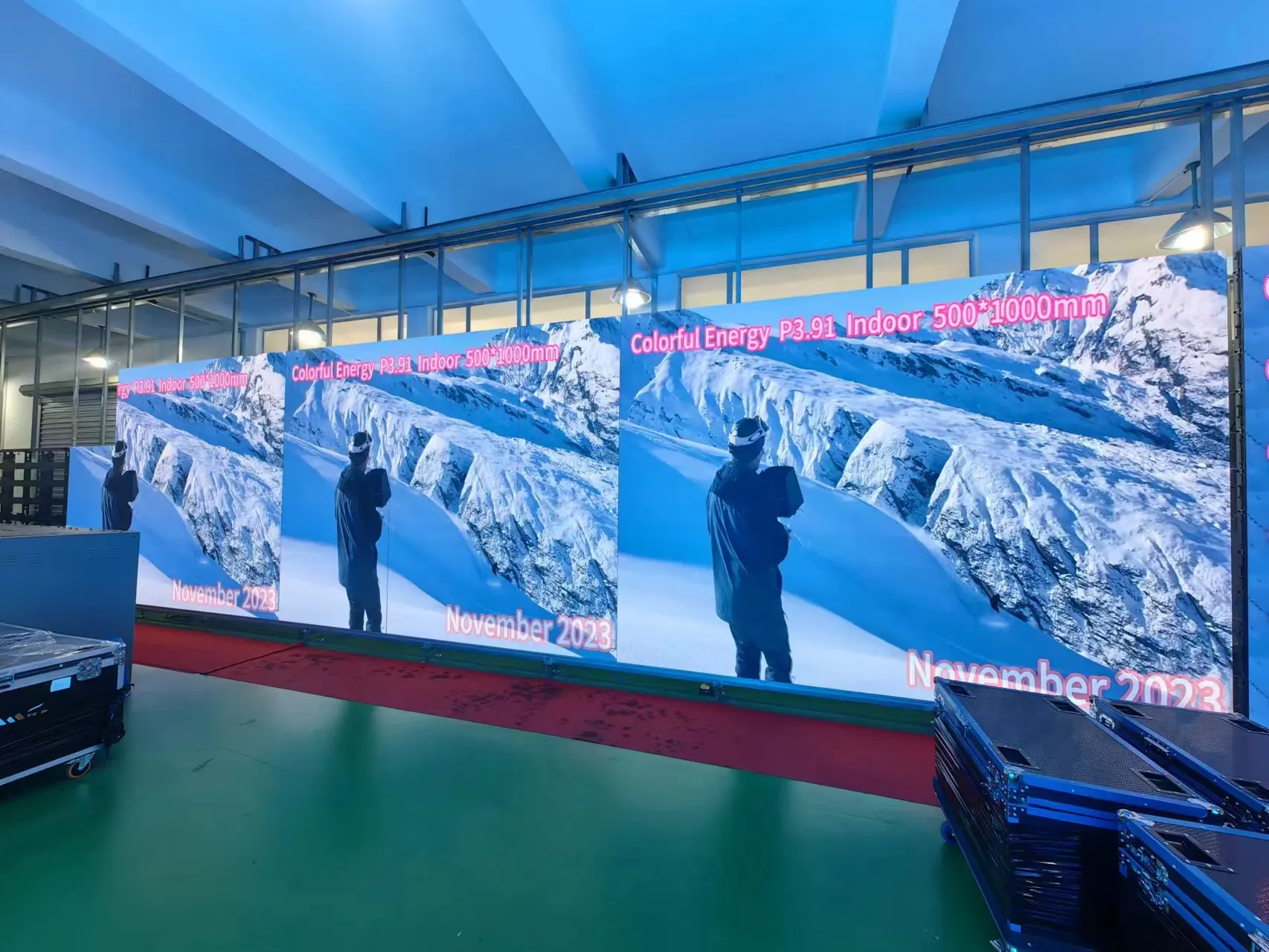 Layar Led energi warna-warni P3.9 Led Panel dinding Video iklan Pantalla publiayah layar Led raksasa dalam ruangan