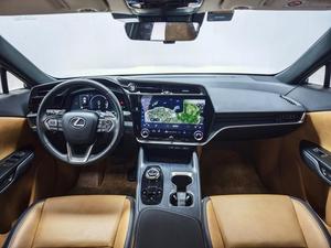 Lexus RZ 2023 450e DIRECT4 Édition Longitudinal Enjoyment - Product Image 4