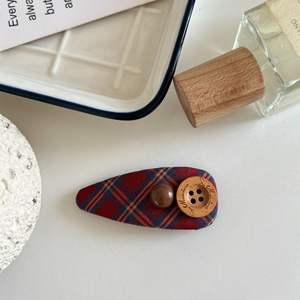 Pinza de Pelo Geométrica Coreana con Letras y Cuadrícula, Dulce Clip para Flequillo para Niñas y Mujeres, Pinza de Pico de Pato BB, Accesorios para el Cabello - Product Image 4