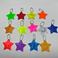Llavero Reflectante Personalizado, Colgantes Reflectantes de PVC con Forma de Estrellas, Llaveros con Logotipo Personalizable, Amuletos Nocturnos, Accesorios para Mochilas Escolares