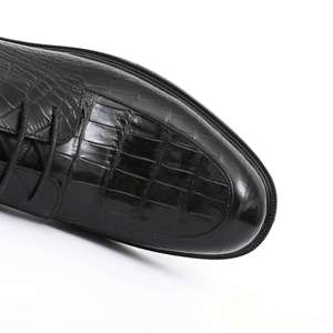 รองเท้าแบบดับเบิ้ลมังก์สีดำคลาสสิกสำหรับผู้ชาย - รองเท้าเพิ่มความสูงคุณภาพสูง งานแฮนด์เมด เหมาะสำหรับใส่ลำลองในฤดูใบไม้ร่วง ใส่ทำงาน และใส่ในโอกาสต่างๆ - Product Image 3