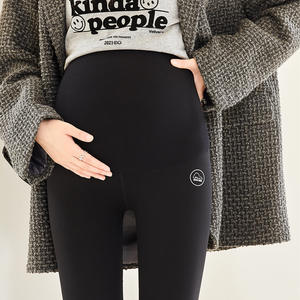 2023 Leggings <span class=keywords><strong>per</strong></span> il supporto della pancia in <span class=keywords><strong>gravidanza</strong></span> senza cuciture da donna maternità Active Wear Workout Yoga <span class=keywords><strong>collant</strong></span> pantaloni <span class=keywords><strong>per</strong></span> la <span class=keywords><strong>gravidanza</strong></span> - Product Image 4