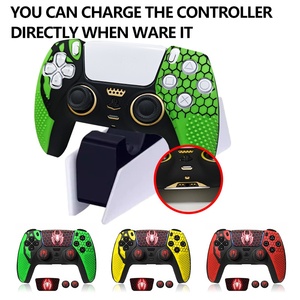Funda Protectora <span class=keywords><strong>de</strong></span> Silicona para <span class=keywords><strong>Control</strong></span> <span class=keywords><strong>de</strong></span> <span class=keywords><strong>PS5</strong></span> con Tapas para Joysticks y Pegatinas Temáticas <span class=keywords><strong>de</strong></span> Juegos para Controles <span class=keywords><strong>de</strong></span> <span class=keywords><strong>PS5</strong></span>/<span class=keywords><strong>PS5</strong></span> Pro/<span class=keywords><strong>PS5</strong></span> Slim - Product Image 2