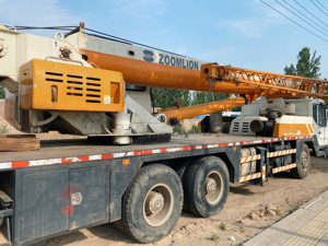 Zoomlion QY25 QY Serie 25 Ton 50Ton Camión Grúa móvil para sitio de construcción - Product Image 5