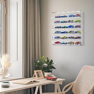 Vitrina Acrílica en Oferta con Puerta Antipolvo, Perfecta para Exhibir y Proteger Autos de Juguete a Escala - Product Image 5