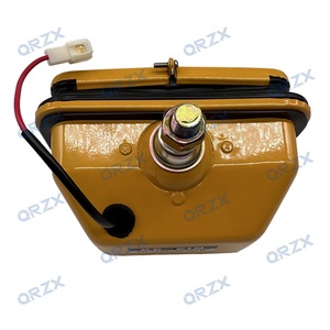 Accessoires pour excavatrice Lampe carrée en fer H4 12V Kobelco Hitachi Phare universel Coque en fer Grand bras Lampe d'éclairage <span class=keywords><strong>OLIVER</strong></span> - Product Image 4