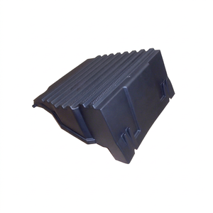 Nuevo COS.PEL. TAPA DE BATERÍA (NEGRO) Modelo 1003.46803 Material PP+EPDM 63.5x32.5x2.569cm para Reemplazo/Reparación - Product Image 1