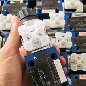 4WEH16J1X/6HG24N9ETK4/B10 R901531099 ท่อสั้นไฮดรอลิกสำหรับควบคุมทิศทาง อุปกรณ์ไฟฟ้า - Product Image 5