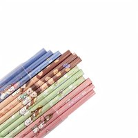 Crayons hexagonaux en plastique avec logo personnalisé, revêtement filmé, mine noire, motif dessin animé, 12 pièces, 7 pouces, pour enfants, école, EN71 ISO