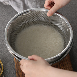 304 Roestvrijstalen Drainage Tweedelige <span class=keywords><strong>Set</strong></span> Rijstwasbak Afdruiprek Groentefruitmand Met Niet-Slippende Siliconenbasis - Product Image 4