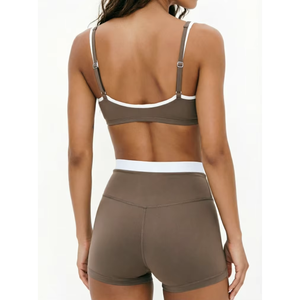Conjunto Deportivo de Yoga para Mujer con Bloques de Color, Secado Rápido, Bra Deportivo y Pantalones Cortos de Ciclismo - Product Image 2