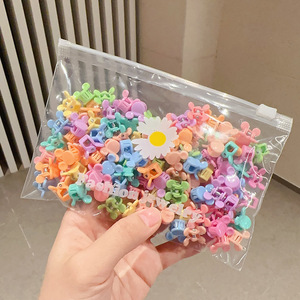กิ๊บติดผ<span class=keywords><strong>ม</strong></span>พลาสติกหลากสีสัน หลายแบ<span class=keywords><strong>บ</strong></span> ขนาดเล็ก รูปดอกเบญจ<span class=keywords><strong>ม</strong></span>าศ <span class=keywords><strong>บ</strong></span>รรจุภัณฑ์รักษ์โลก สำหรับทรงผ<span class=keywords><strong>ม</strong></span>เด็กในชีวิตประจำวัน - Product Image 6