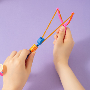 Slingshot lumineux avec flèche, jouet en plastique pour enfants, ensemble de jeu d'extérieur pour enfants de 4 à 7 ans, cadeau unisexe - Product Image 3