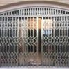 Grille coulissante de sécurité en aluminium rétractable