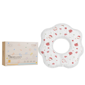 Baberos Desechables para Bebé October Crystal, 30 Piezas, Tipo Arco, Impermeables, para Bebés de 0 a 12 Meses - Product Image 1