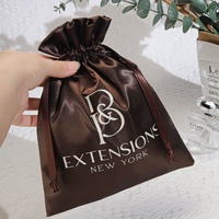 Sac à cheveux en satin personnalisé avec logo OEM en gros, sac à cordon de luxe en soie pour cosmétiques, cadeau, perruque, lingerie, sac anti-poussière