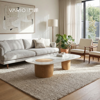 Meubles de style italo-français pour la rénovation de la maison VARIO : salon, table à manger, chaises, table basse