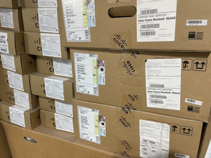 สวิตช์ Catalyst C9300X-24Y-E24Port 25G10G1G SFP28 แบบโมดูลาร์ รองรับ Uplink  สำหรับเครือข่ายระดับ 3  แบบจัดการได้  สามารถต่อพ่วงกันได้  สำหรับองค์กร - Product Image 6