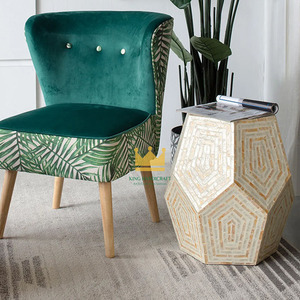 Mesa de Centro Moderna de Alta Gama con Incrustaciones de Nácar, Decorativa y Multifuncional para Sala de Estar - Product Image 3