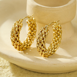 2025 fabricant Offre Spéciale Unique femmes cadeaux de noël plaqué or en acier inoxydable bijoux creux cercle grand cerceau boucles d'oreilles - Product Image 3