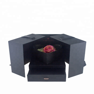 Summerflora forniture per fioristi all'ingrosso 16 pezzi di Rose scatola di carta personalizzata per fiori di <span class=keywords><strong>rosa</strong></span> per l'imballaggio scatola quadrata a forma di cuore magico - Product Image 2
