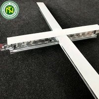 Grille suspendue en métal, barre en T suspendue, faux plafond pour dalles de plafond en PVC et en plâtre, angle mural noir