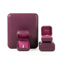 Romi Boîte à bijoux personnalisée de luxe en cuir PU bordeaux avec sac cadeau, bague, collier, boîtes d'emballage avec impression de logo