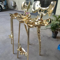 Tabourets de bar Art luxueux chaise en métal cuivré pour bars villas Tabouret de bar de style gothique foncé avec cadres en cuivre ressemblant à des os