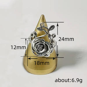 Anello Cocktail H383 con Fiore in Argento, Montatura a Castone, Romantico Anello da Donna per Uso Quotidiano - Product Image 4