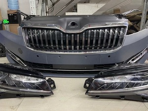 Kit carrosserie de pare-chocs avant haute performance <span class=keywords><strong>Skoda</strong></span> SuperB <span class=keywords><strong>RS</strong></span>/VRS 2017-2024, véritable fibre de carbone, grille, fixation par boulons, garantie de <span class=keywords><strong>6</strong></span> mois - Product Image 6