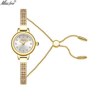 Montre sertie de diamants la plus vendue - Montre mini élégante et tendance pour femmes, petite et compacte - Product Image 1