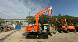 รถขุดมือสอง Hitachi ZX70 7 ตัน ระบบไฮดรอลิก รถขุดตีนตะขาบ ราคาถูก รถดันดินมือสอง - Product Image 2