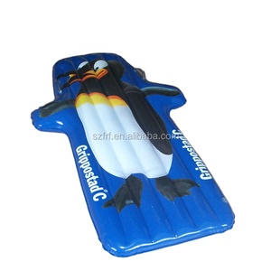 Divertida Tabla de <span class=keywords><strong>Surf</strong></span> Inflable de PVC con Forma de Pingüino para Piscina y Playa - Product Image 1