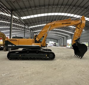 รถขุดฮุนได 300lc-9s มือสองสำหรับงานหนัก พร้อมเครื่องยนต์คัมมินส์ รถขุดฮุนได 300lc-9s มือสองสภาพเกือบใหม่ - Product Image 1